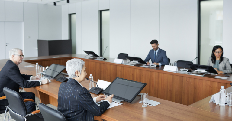 Seguro de Auto para Empleados de Gobierno