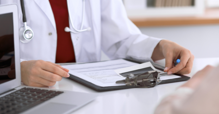 Conoce el deducible del Seguro de Gastos Médicos Mayores AXA