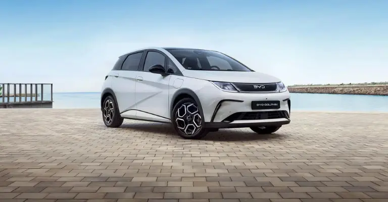 cobertura recomienda AXA para autos eléctricos