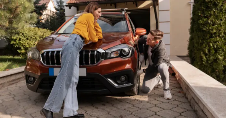 Por qué asegurar un auto usado con AXA